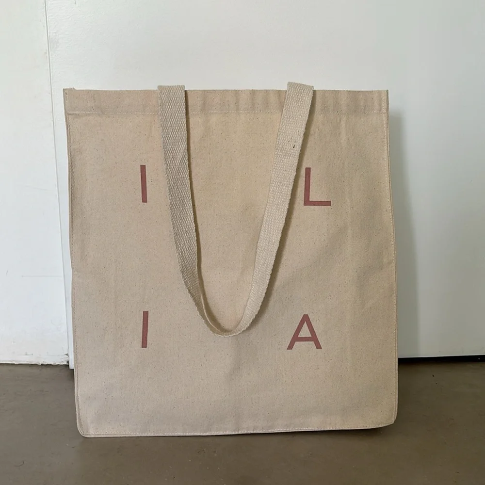 Sale! New ILIA Beauty Signature Logo Key Ring & Structured Canvas Tote Bag